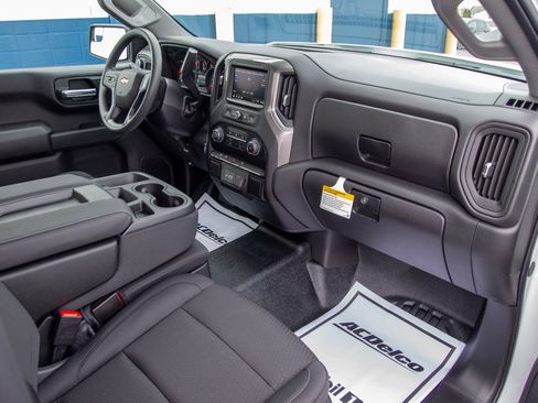 New 2026 Chevrolet Silverado 1500 W/T w/ WT Value Package AWD/4WD image 24