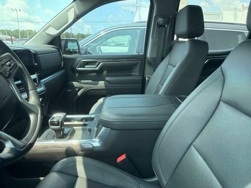 Used 2023 Chevrolet Silverado 1500 LTZ w/ Technology Package AWD/4WD image 13