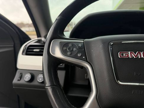 Used 2019 GMC Yukon SLT AWD/4WD image 32