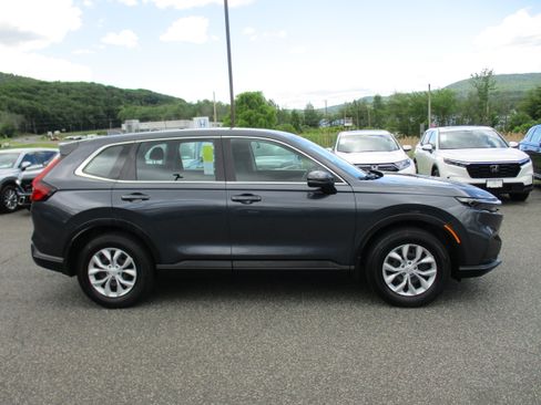 Certified 2024 Honda CR-V LX image 4