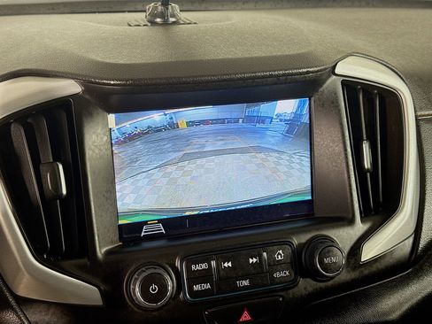 Used 2018 GMC Terrain SLT image 19