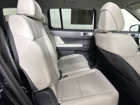 Used 2025 Hyundai Santa Fe SEL image 26