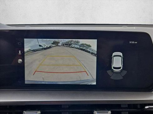 Used 2025 Kia Telluride S FWD image 13