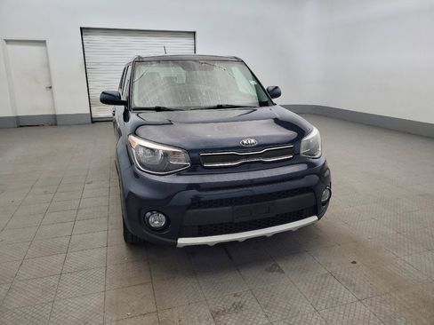 Used 2018 Kia Soul + FWD image 14