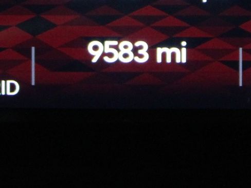 Used 2024 Jeep Wrangler Sport S w/ Dual Top Group image 12