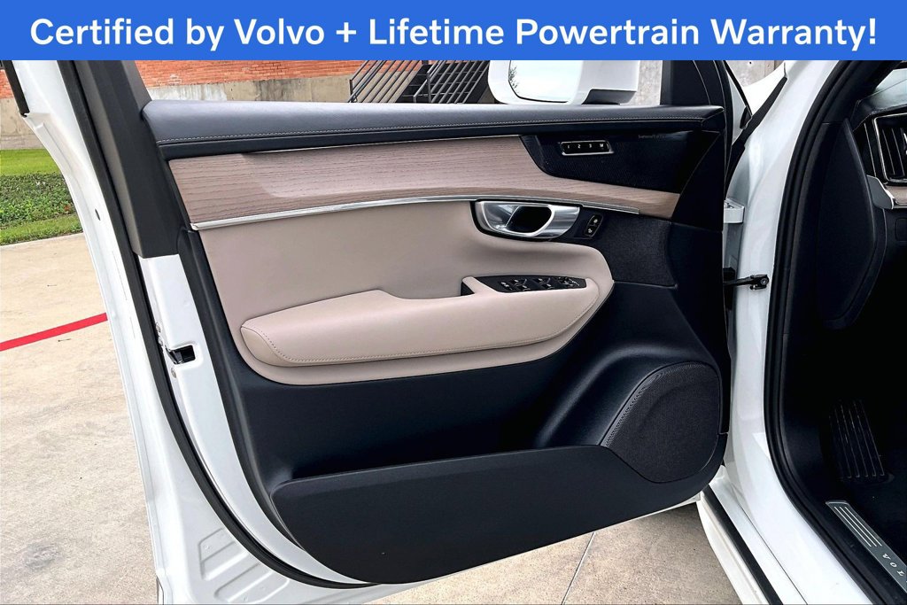 Used 2026 Volvo XC90 B6 Plus AWD/4WD image 24