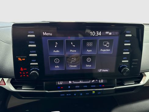 Used 2021 Toyota Sienna LE FWD image 27