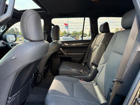 Used 2022 Lexus GX 460 Premium AWD/4WD image 17