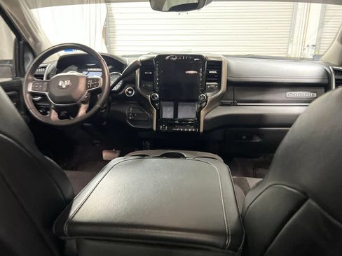 Used 2024 RAM 2500 Laramie w/ Safety Group AWD/4WD image 17