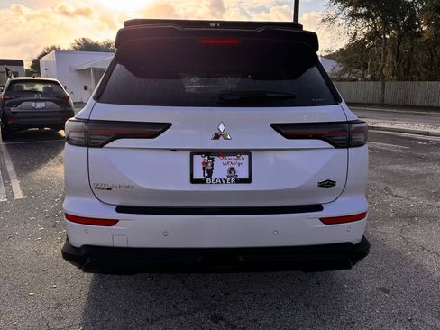 New 2026 Mitsubishi Outlander AWD image 7