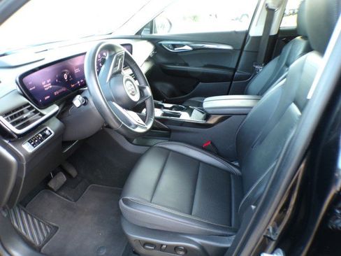 Used 2024 Buick Envision Preferred image 6