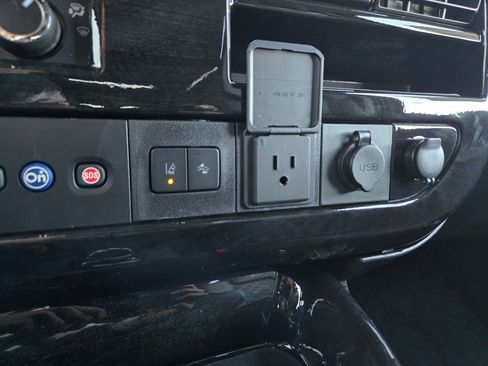 New 2025 GMC Savana 2500 Extended w/ Driver Convenience Package image 14