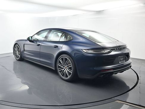 Certified 2023 Porsche Panamera Platinum Edition RWD image 3