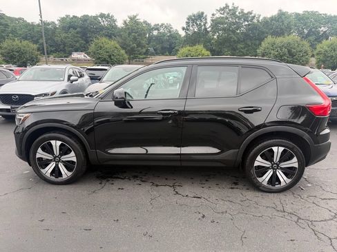 Used 2023 Volvo XC40 Recharge Plus w/ Protection Package Premier AWD/4WD image 3