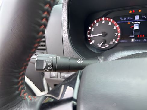 Used 2024 Nissan Frontier PRO-4X w/ Pro Convenience Package image 31