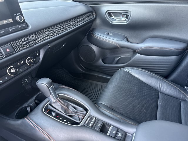 Used 2025 Honda HR-V Sport image 19