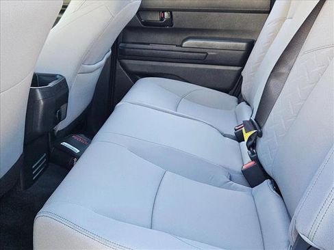 Used 2024 Toyota Tacoma SR5 image 17