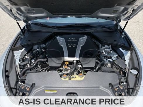 Used 2018 INFINITI Q60 Red Sport 400 w/ Sensory Package 3.0T Sport AWD/4WD image 40