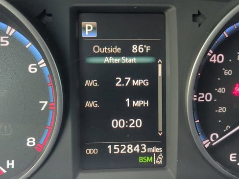 Used 2017 Toyota RAV4 XLE FWD image 22