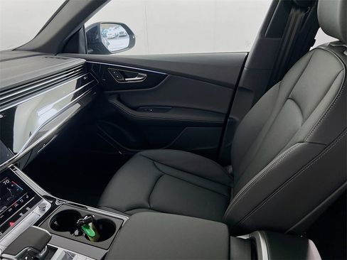 New 2026 Audi Q8 Premium Plus image 24