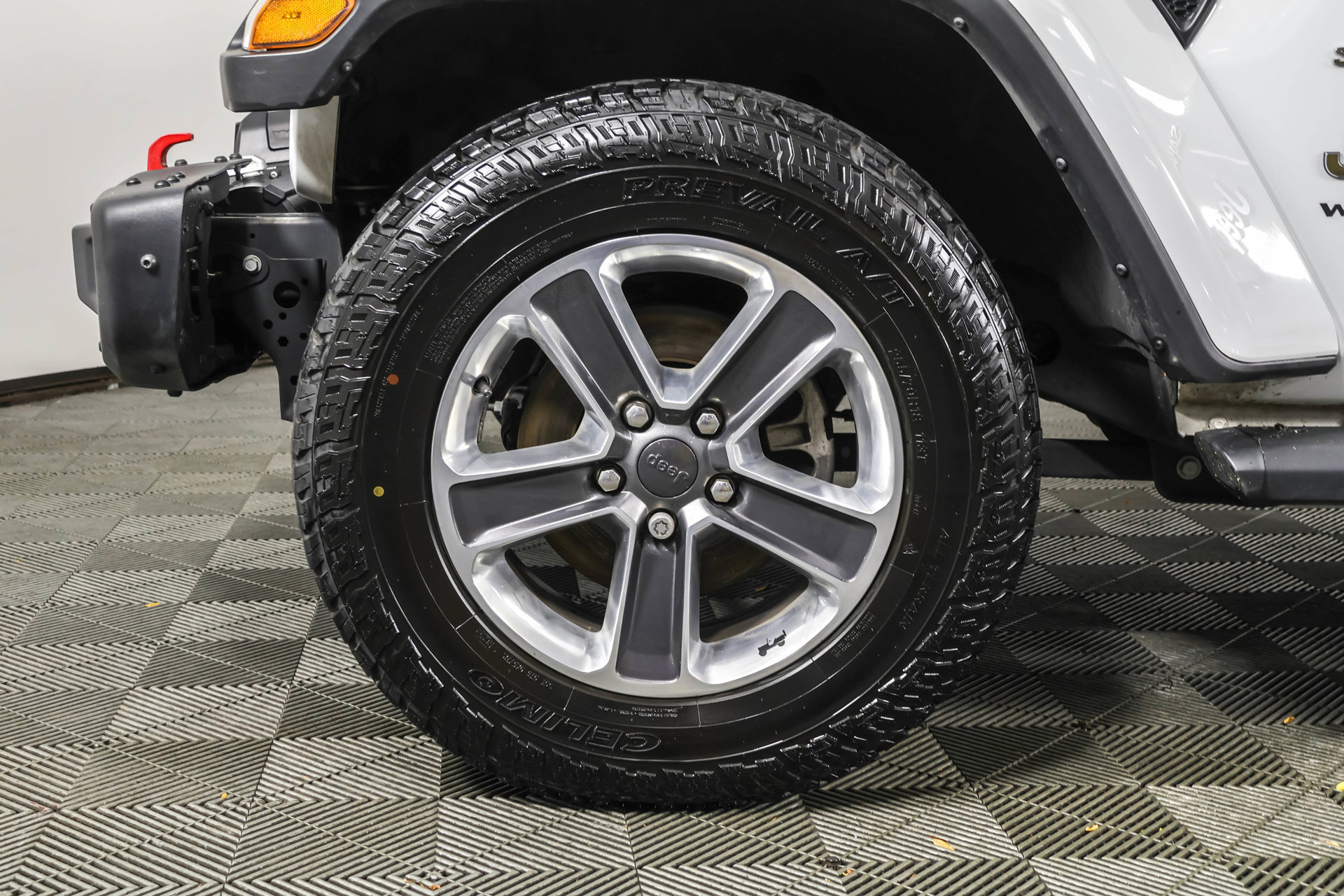 Used 2022 Jeep Wrangler Unlimited Sahara w/ Safety Group AWD/4WD image 23