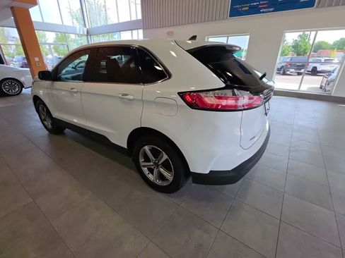 Used 2024 Ford Edge SEL w/ Convenience Package AWD/4WD image 12