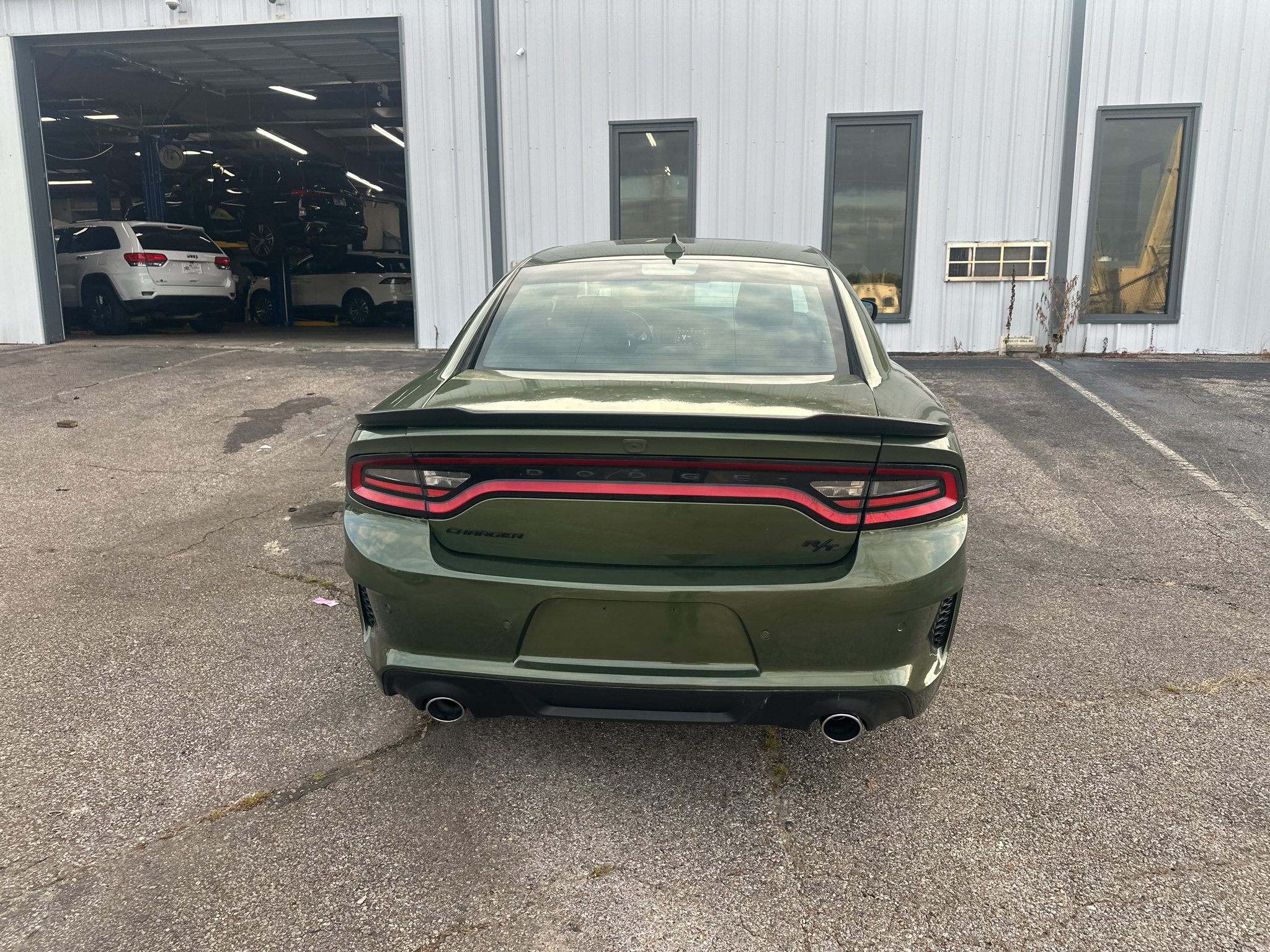 Used 2022 Dodge Charger R/T w/ Blacktop Package RWD image 6