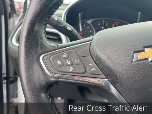 Used 2020 Chevrolet Equinox LT image 14