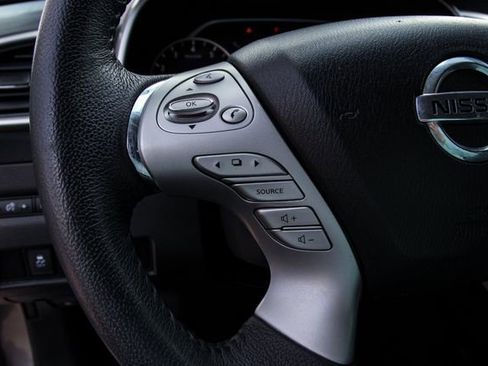 Used 2017 Nissan Murano SL image 18