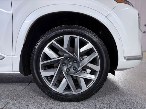 Used 2022 Hyundai Santa Fe Calligraphy image 5