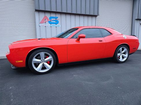 Used 2008 Dodge Challenger SRT8 image 3