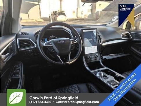Used 2024 Ford Edge Titanium image 7