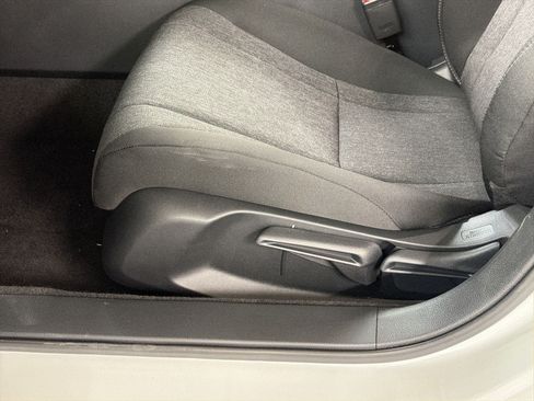New 2026 Honda Accord LX image 14