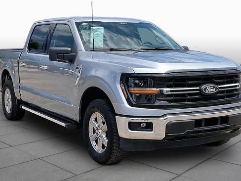 Certified 2025 Ford F150 XLT w/ Equipment Group 301A Standard AWD/4WD image 3
