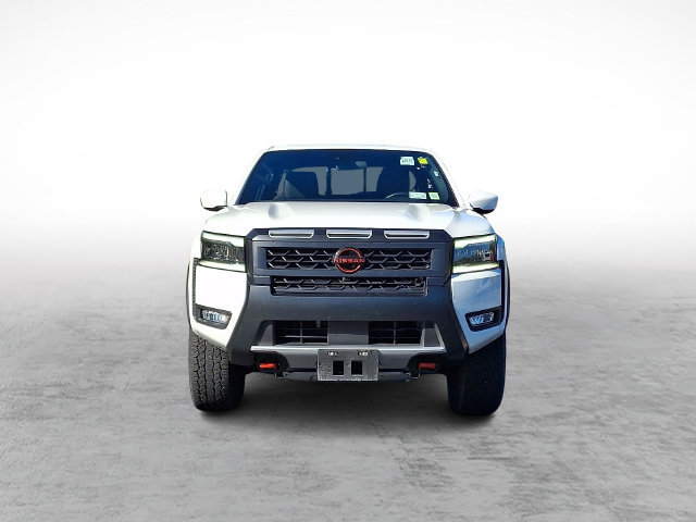 Used 2026 Nissan Frontier PRO-4X AWD/4WD image 2