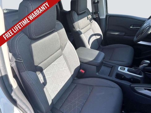New 2026 Nissan Frontier SV w/ SV Convenience Package AWD/4WD image 21