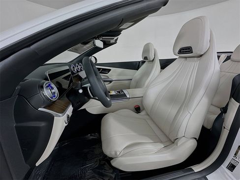 New 2026 Mercedes-Benz CLE 300 4MATIC Cabriolet image 22