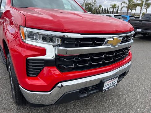 Used 2025 Chevrolet Silverado 1500 LT AWD/4WD image 10