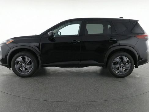 Used 2025 Nissan Rogue SV AWD/4WD image 5
