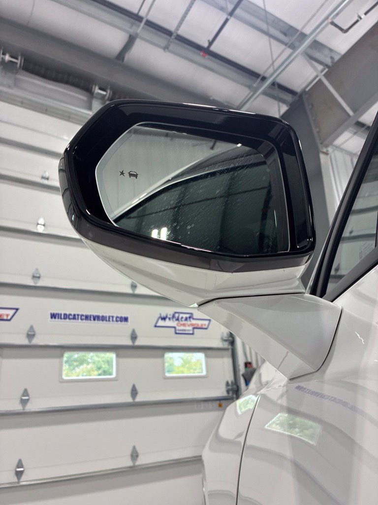 Used 2023 Chevrolet Blazer Premier FWD image 13