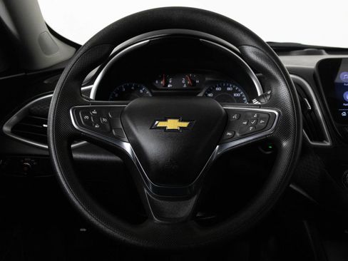 Used 2021 Chevrolet Malibu LS image 27