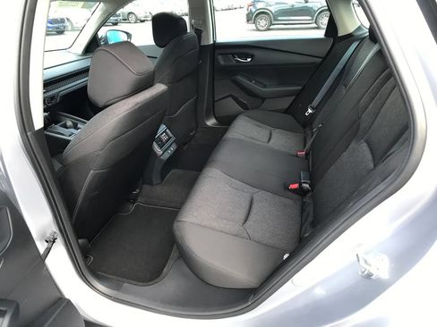 Certified 2025 Honda Accord SE image 8