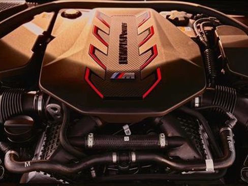 New 2026 BMW M5 w/ Executive Package image 16