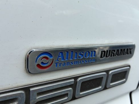 Used 2007 GMC Sierra 3500 SLE w/ Heavy-Duty Power Package image 19