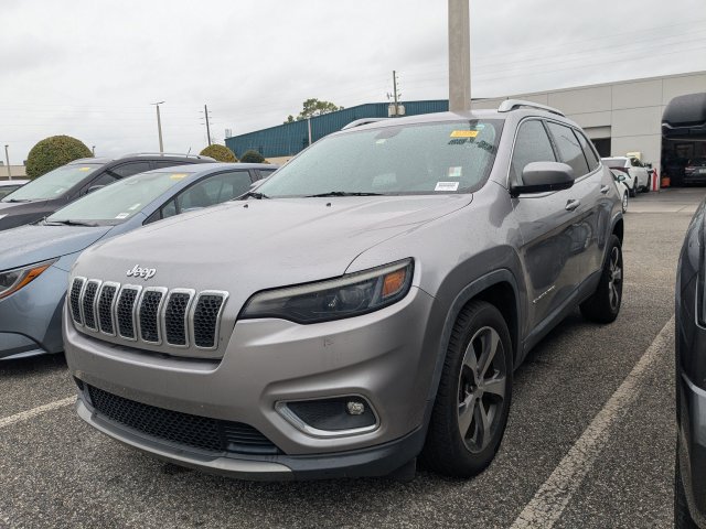 Used 2019 Jeep Cherokee Limited FWD image 2
