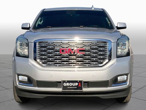 Used 2019 GMC Yukon XL Denali w/ Open Road Package image 3
