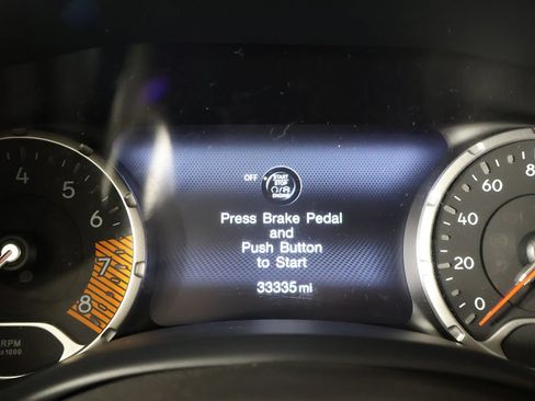 Used 2023 Jeep Renegade Latitude AWD/4WD image 35