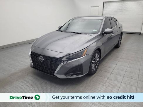Used 2023 Nissan Altima 2.5 SV FWD image 1