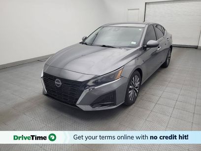 Used 2023 Nissan Altima 2.5 SV
