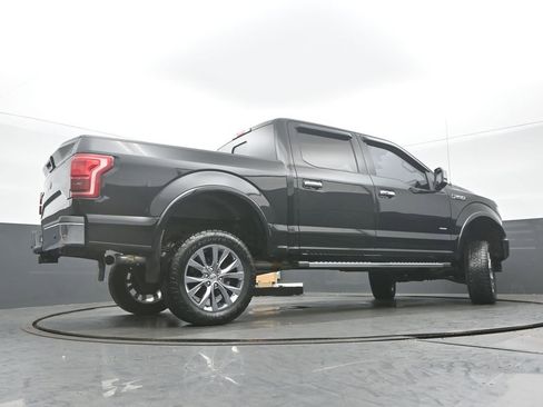 Used 2016 Ford F150 Lariat w/ Equipment Group 502A Luxury AWD/4WD image 12